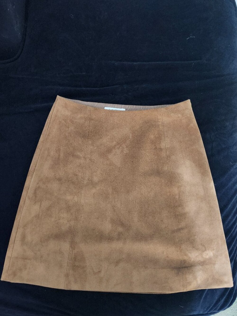 Babaton Camel Suede Mini Skirt - Picture 6 of 7